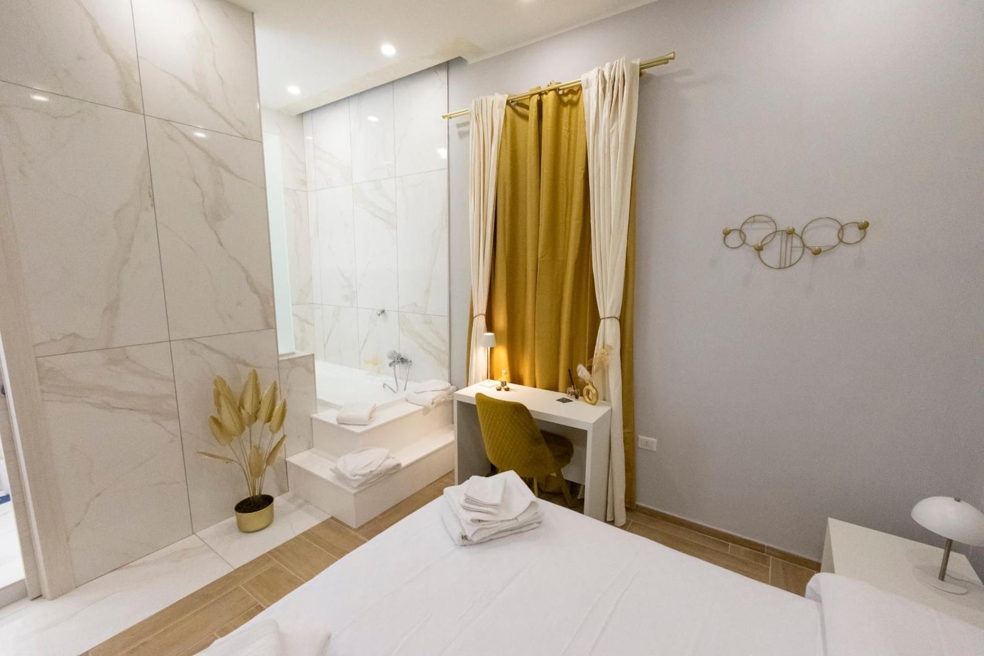 Enchanting Suites Salerno Exterior photo